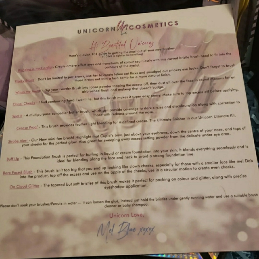 Unicom Cosmetics Bundle - Picture 3 of 6